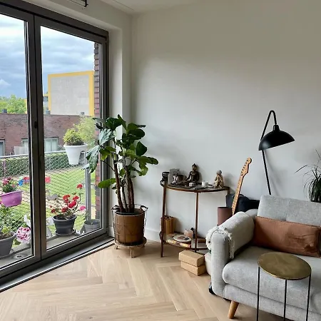 Spacious And Modern Appartement