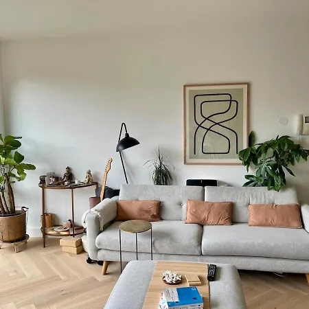 Spacious And Modern Apartamento *